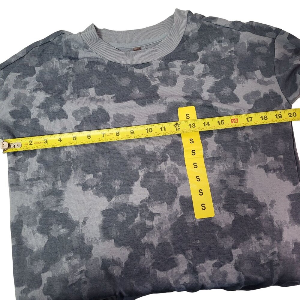 Mondetta Women Camouflage Print Crewneck Long Sleeve Sweatshirt Gray Size Small - Picture 10 of 11